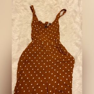 Cute orange American Eagle polka dot romper